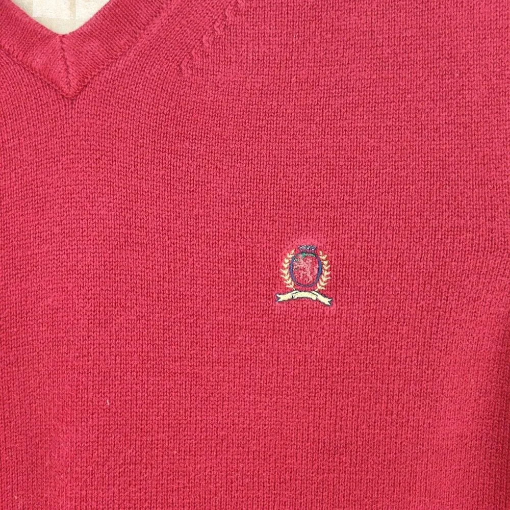🔥Vintage Tommy Hilfiger men's XL‎ men's v-neck pullover vest, red